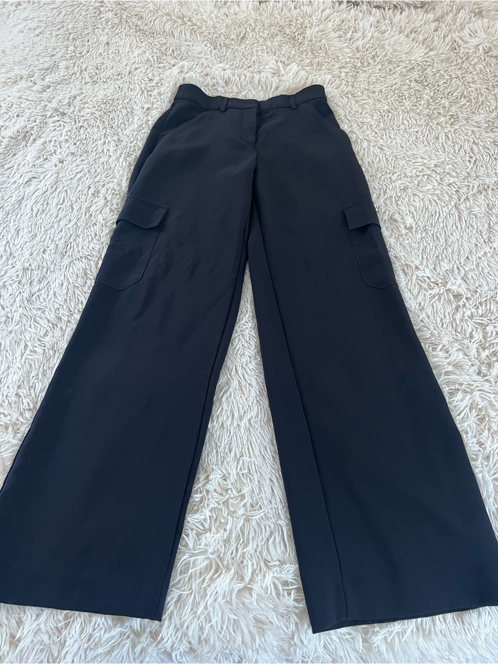 Express Black Wide-Leg Cargo Pants
